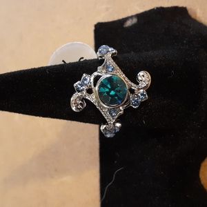 Vintage Blue Topaz colored & Sterling Silver Ring size 7